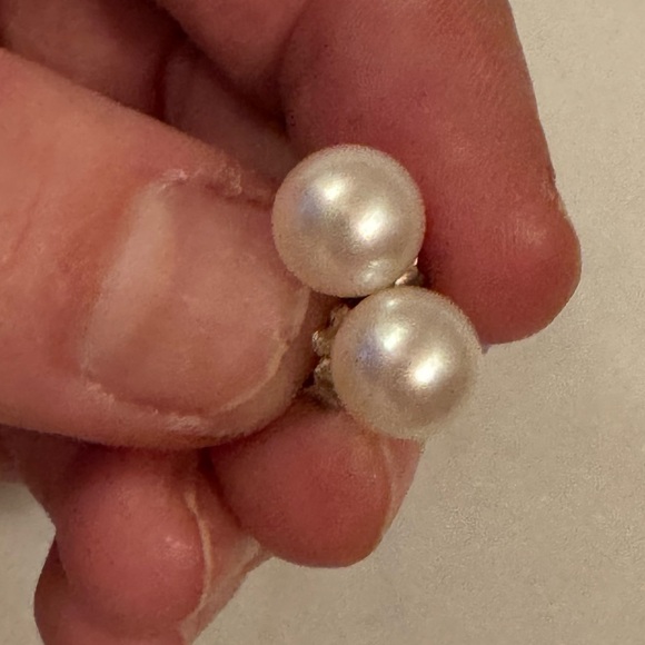 Tiffany & Co. Pearl Earrings - Picture 13 of 13
